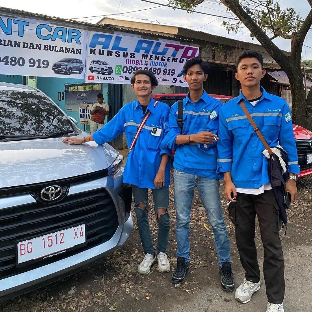 Kursus Mengemudi Mobil Al Auto