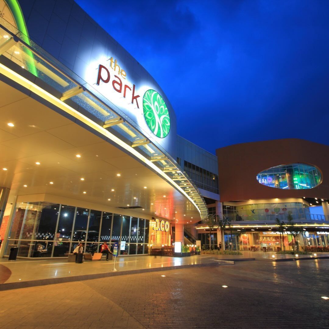 The Park Mall Solo Baru
