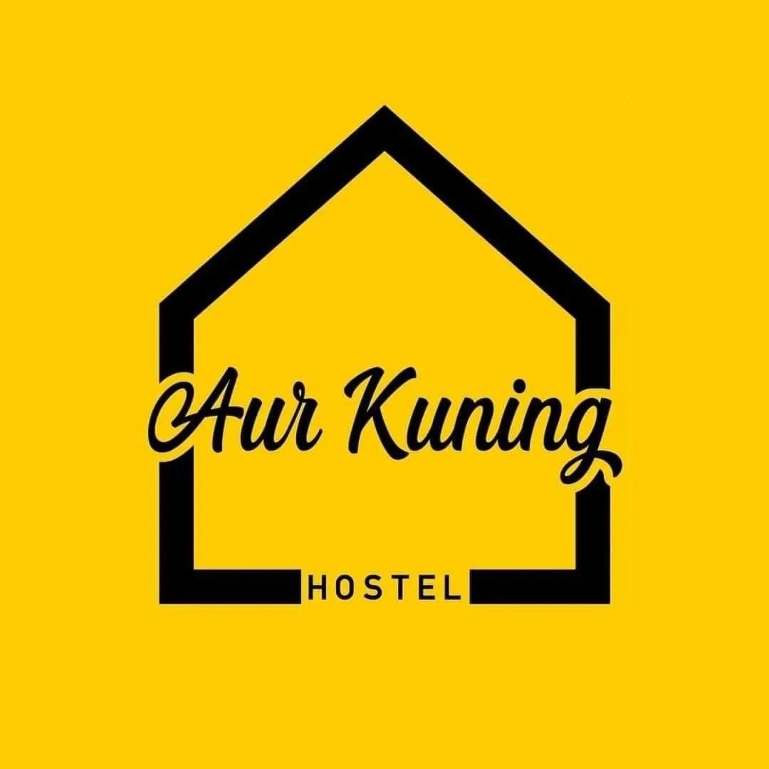 Aur Kuning Hostel Bukittinggi