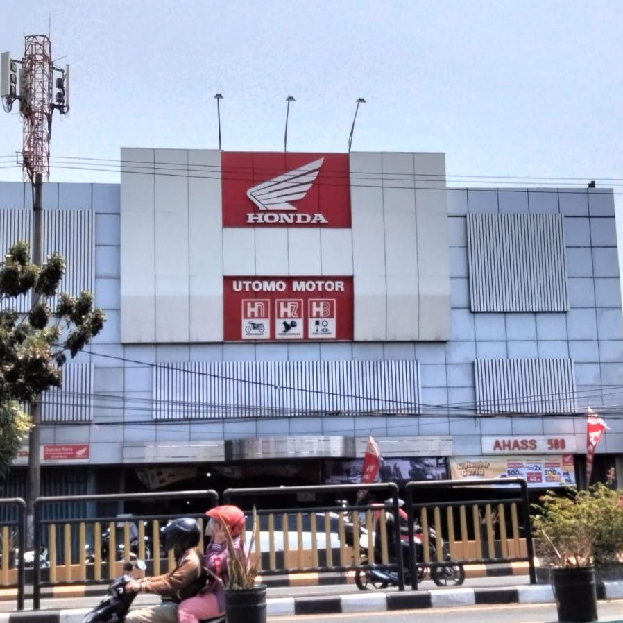 Utomo Motor Surabaya
