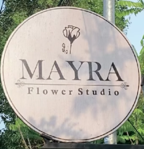 Mayra Bouquet logo