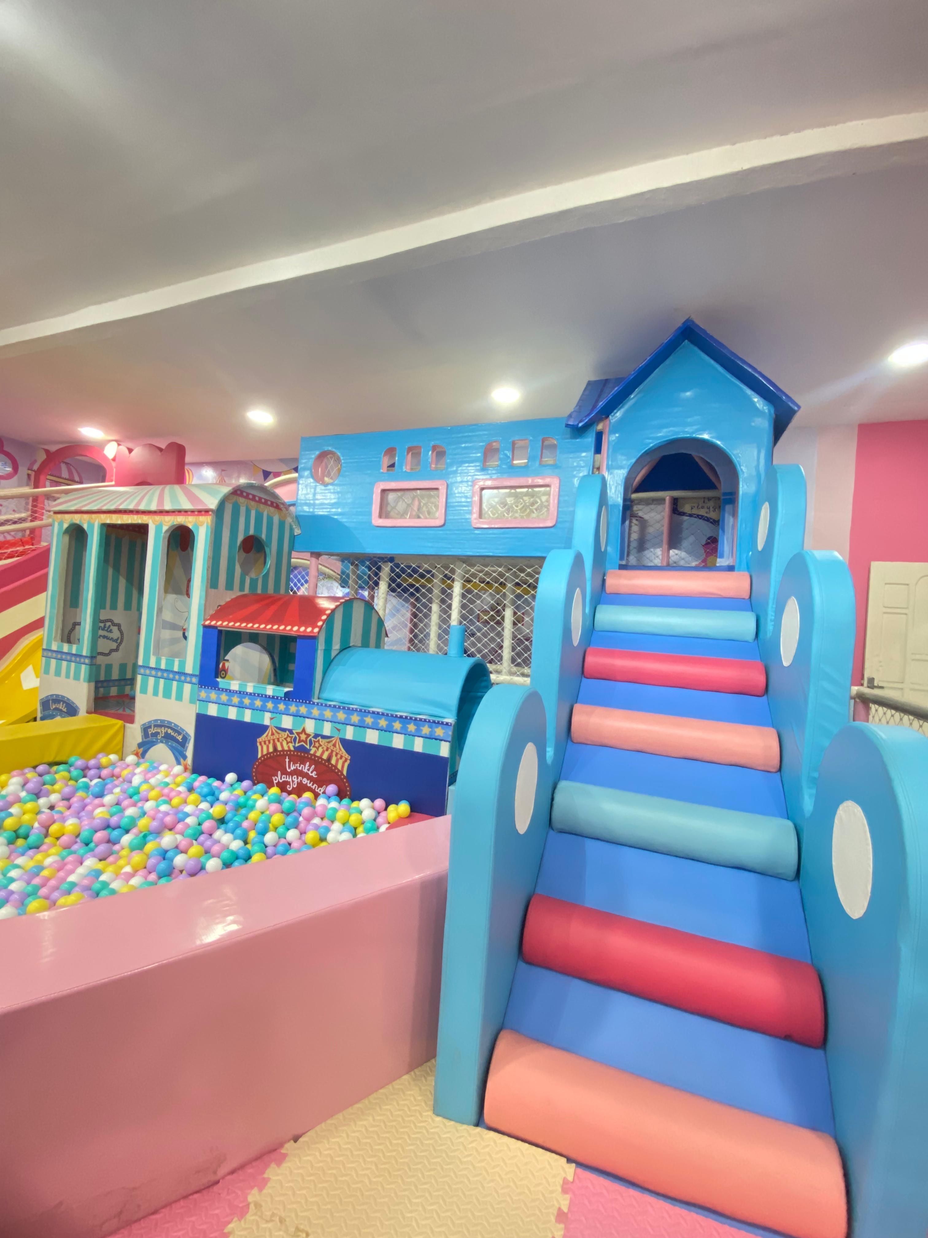 Twinkle playland
