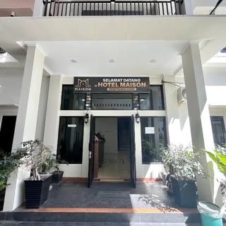 HOTEL MAISON