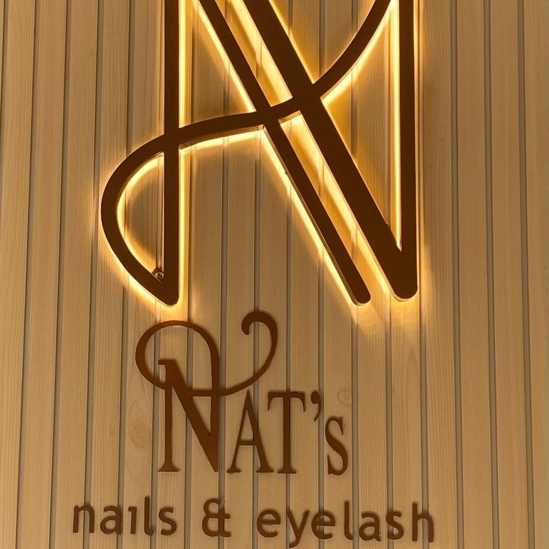 NAT'S nails & eyelash