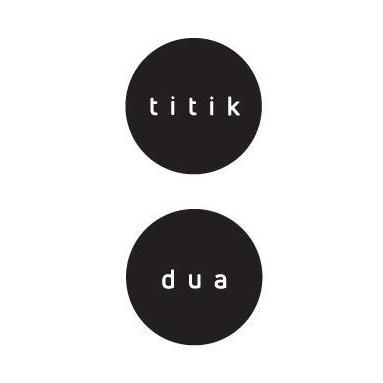 Titik Dua