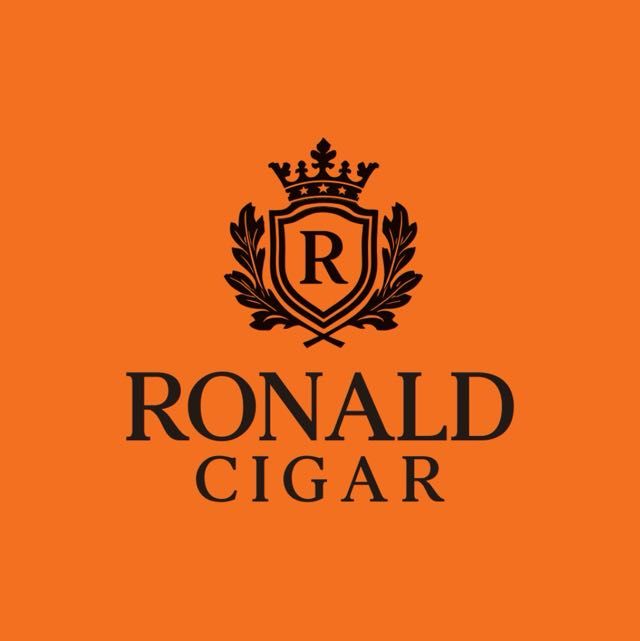 R Lounge (Cigar Lounge)
