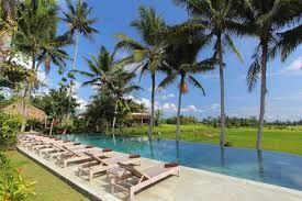 M RETREAT UBUD