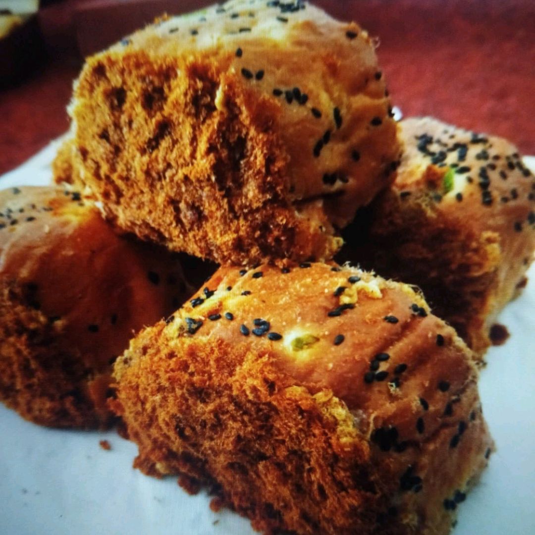 Abon Gulung Batu