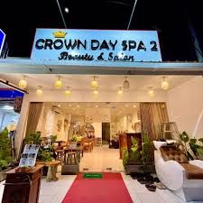 CROWN DAY SPA BALI